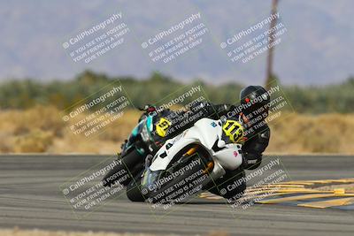 media/Feb-07-2025-CVMA Friday Practice (Fri) [[7034960ba2]]/3-Racer 3-NRS/Session 4 (Turn 16)/
